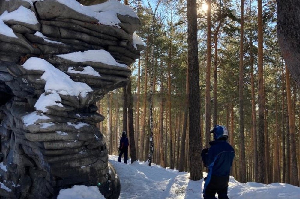 Снегоходный тур на Чёртово городище, база отдыха «Хрустальная» под Екатеринбургом (группой на выезде)