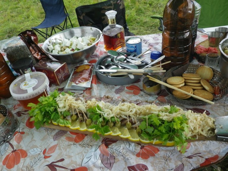 Блюдо из свежей рыбы на полевой кухне — Блюда из рыбы №12