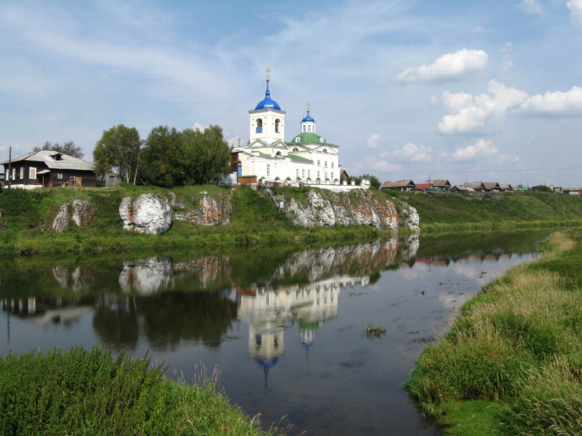 Георгиевская церковь в Слободе
